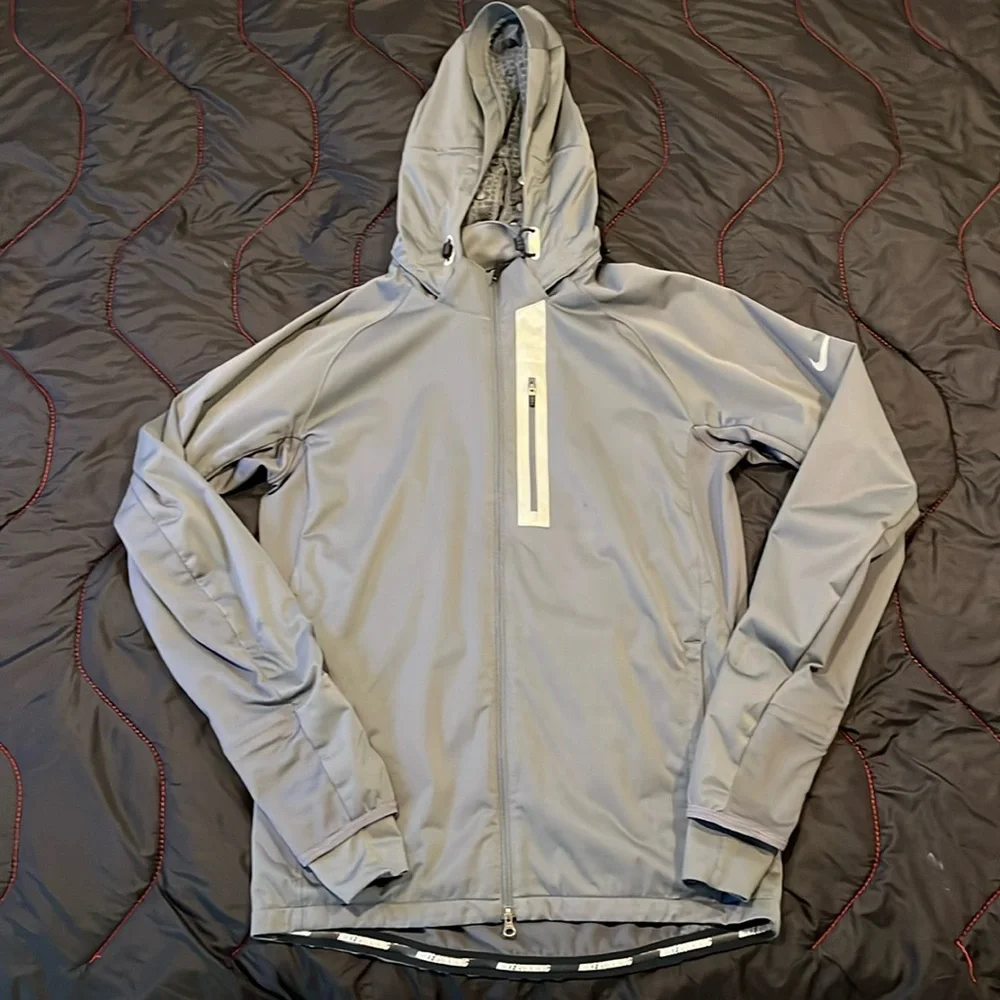 Nike Element Winter Running Jacket - Picture 1 of 15